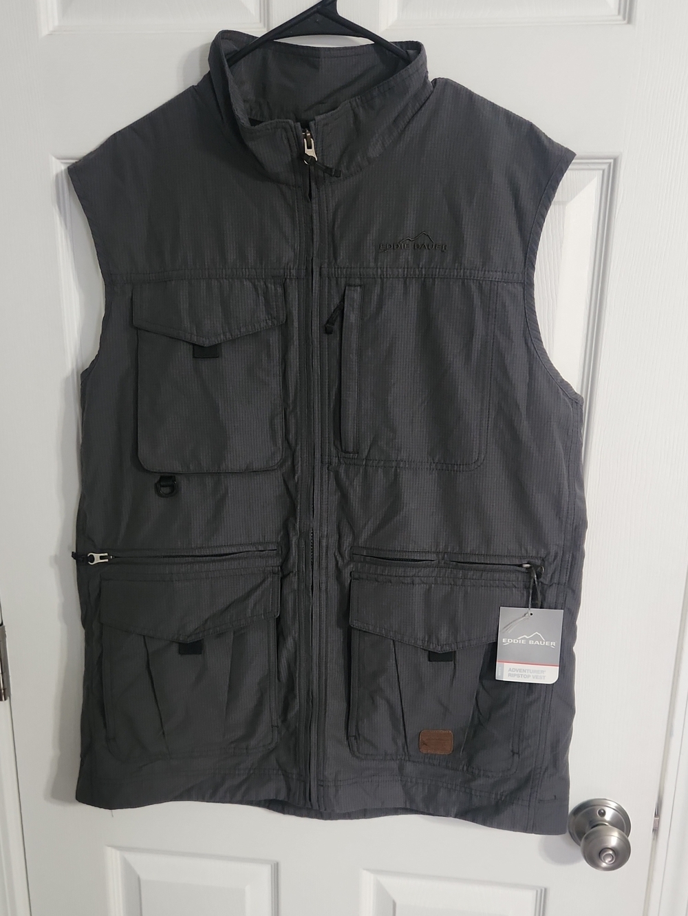 NWT. Mens Old Stock Eddie Bauer Adventurer Ripstop Vest Sz. Large Tall Gorpcore
